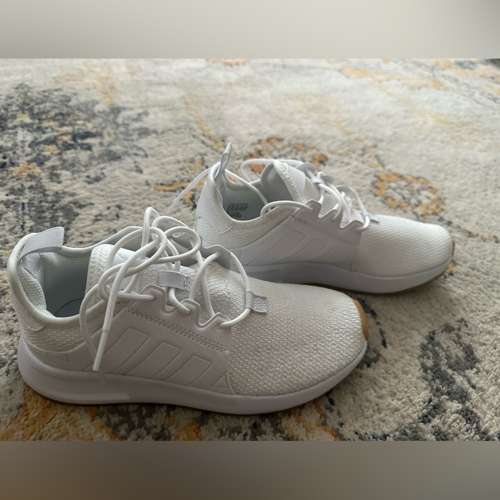 Adidas NWOT size4